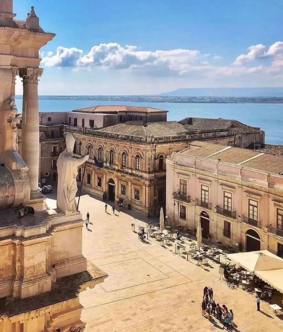 Aqua Suites Doria Сиракузы Экстерьер фото